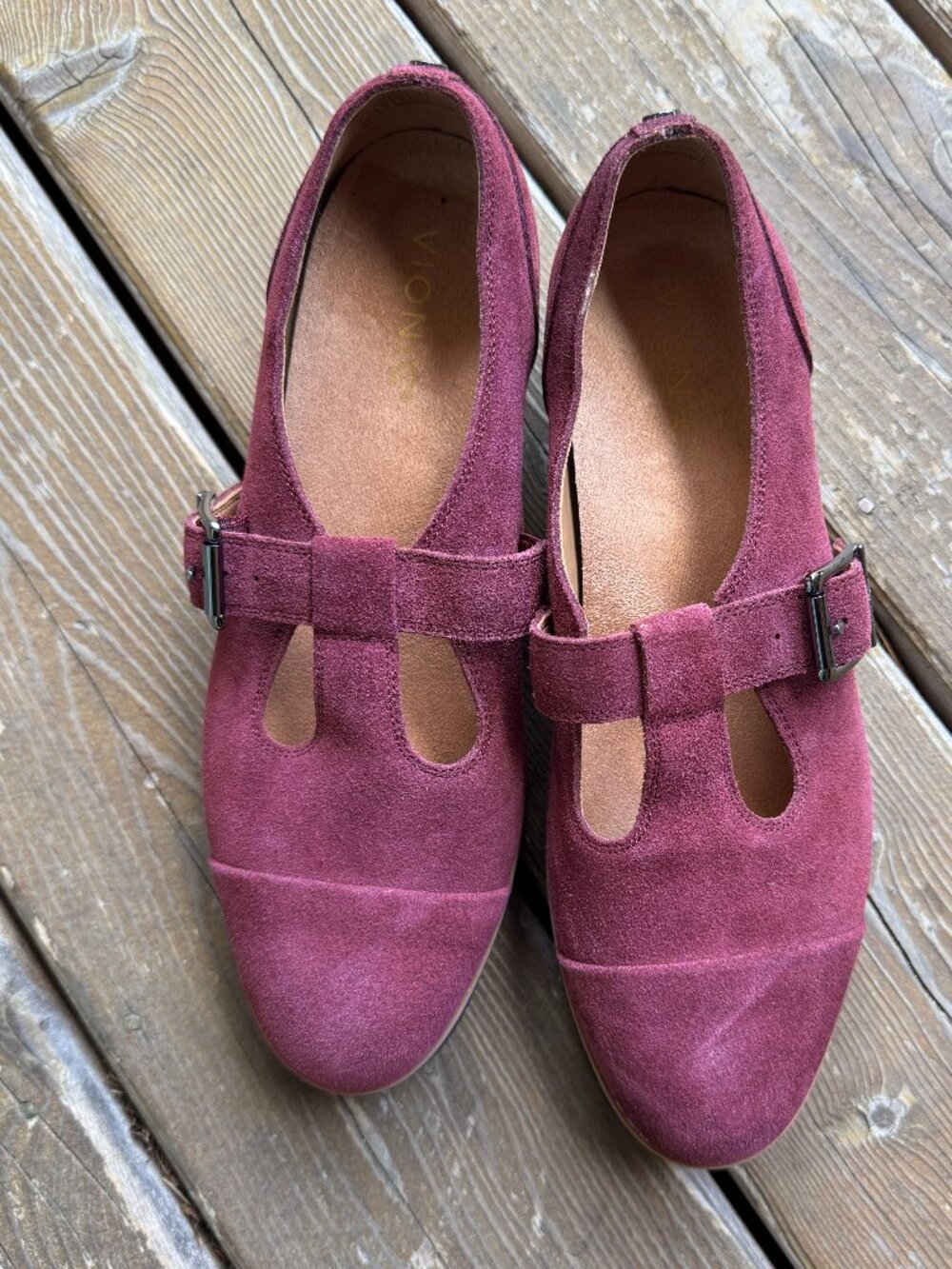 Vionic Carmen T-Strap Port Wine Colored Suede Loafers in Women's 8.5/EU 39 - Picture 1 of 16